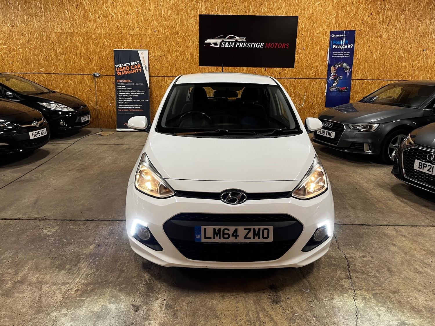 Used Hyundai i10 2015 for sale - 77892637: Photo 2