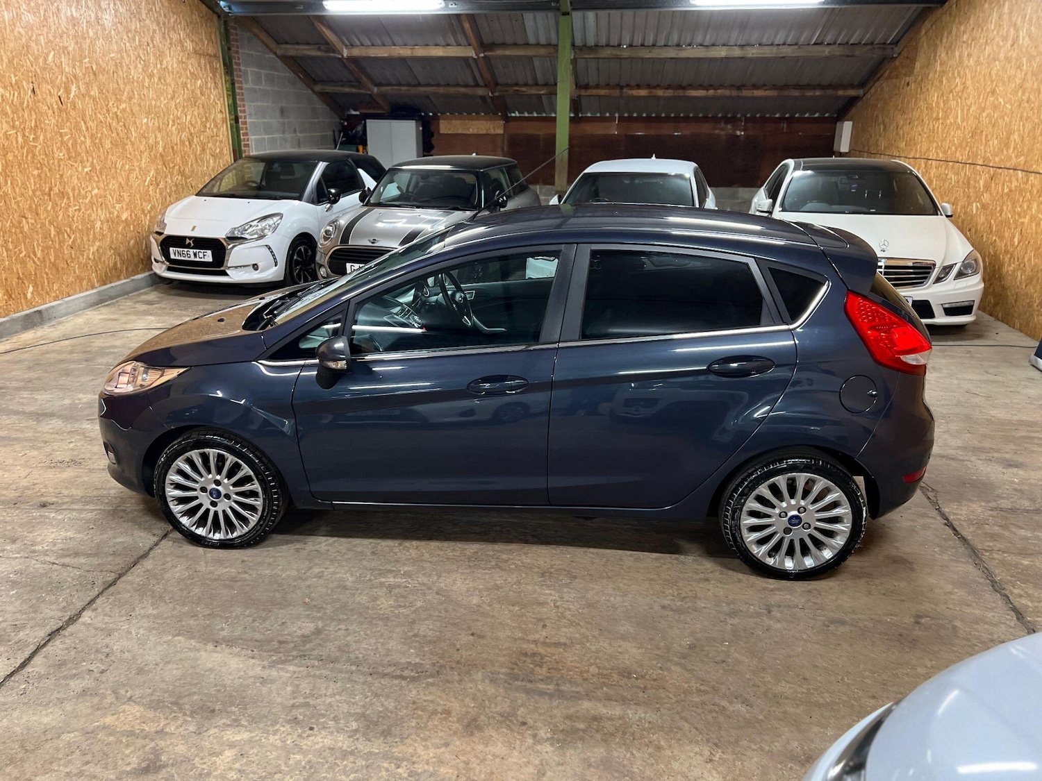 Used Ford Fiesta 2012 for sale - 76318028: Photo 5