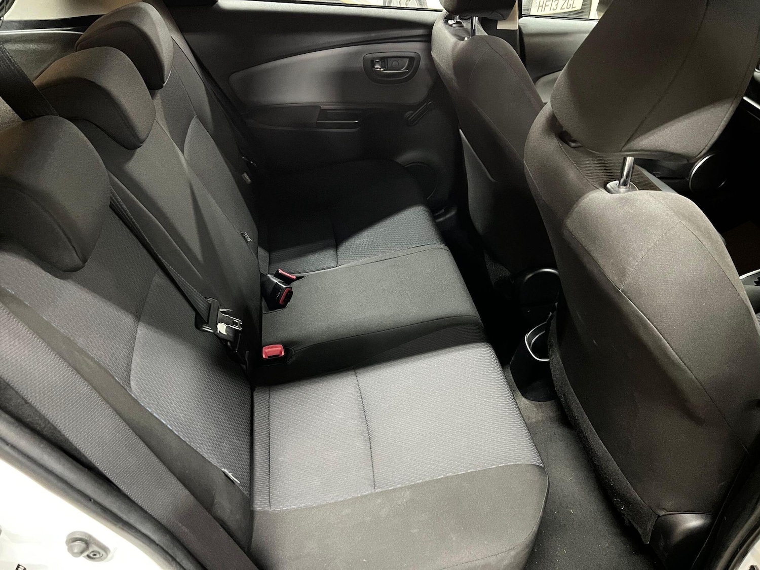 Used Toyota Yaris 2015 for sale - 76380714: Photo 13