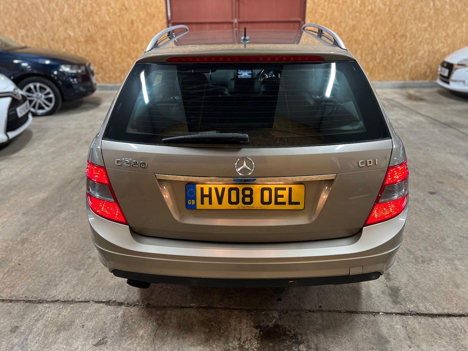 Used Mercedes-Benz C Class 2008 for sale - 76381104: Photo 6