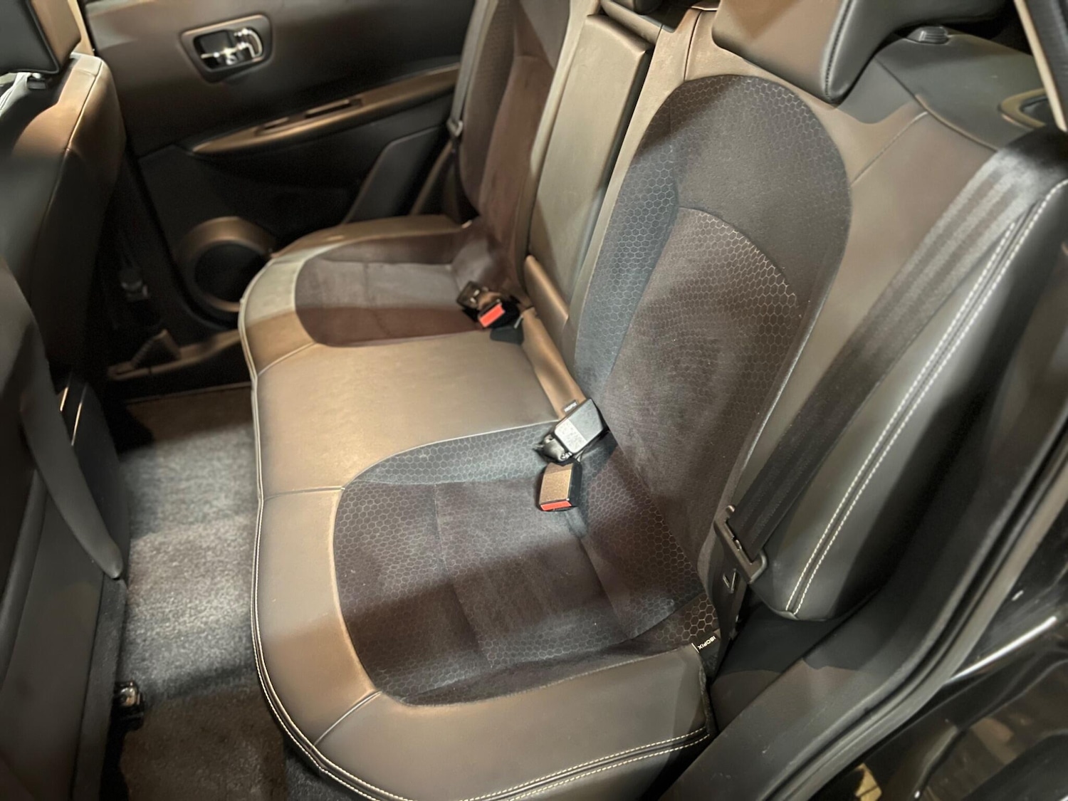 Used Nissan Qashqai 2013 for sale - 77060376: Photo 19