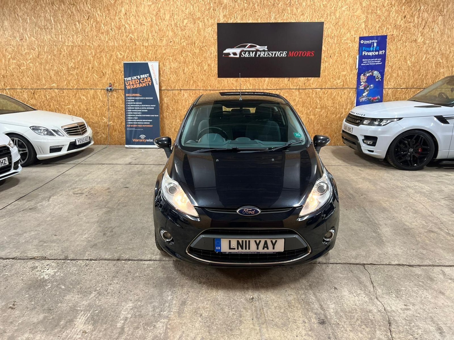 Used Ford Fiesta 2011 for sale - 76527981: Photo 2