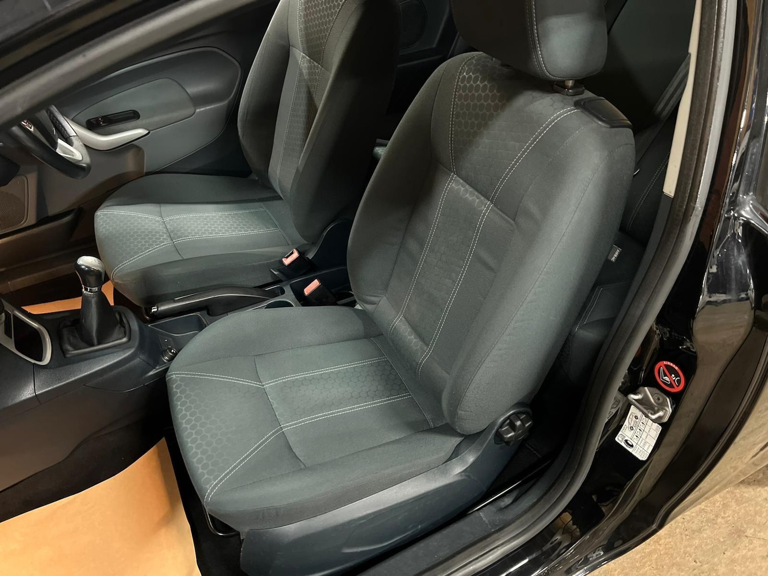 Used Ford Fiesta 2011 for sale - 76527981: Photo 22