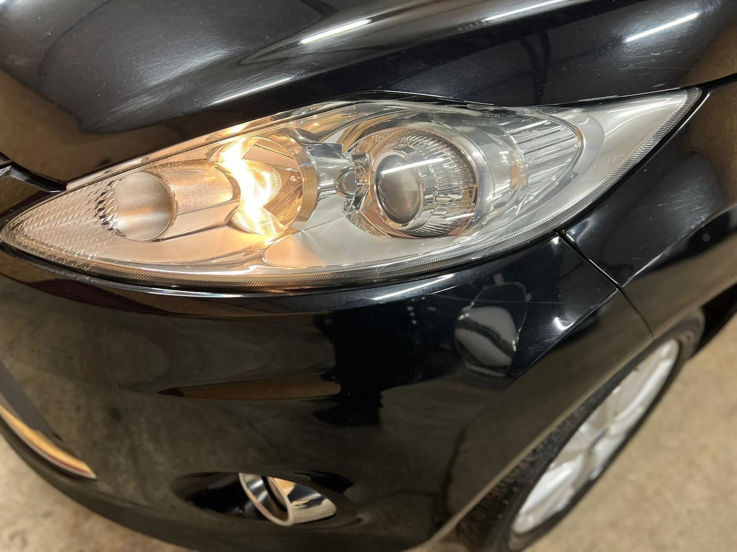 Used Ford Fiesta 2011 for sale - 76527981: Photo 25