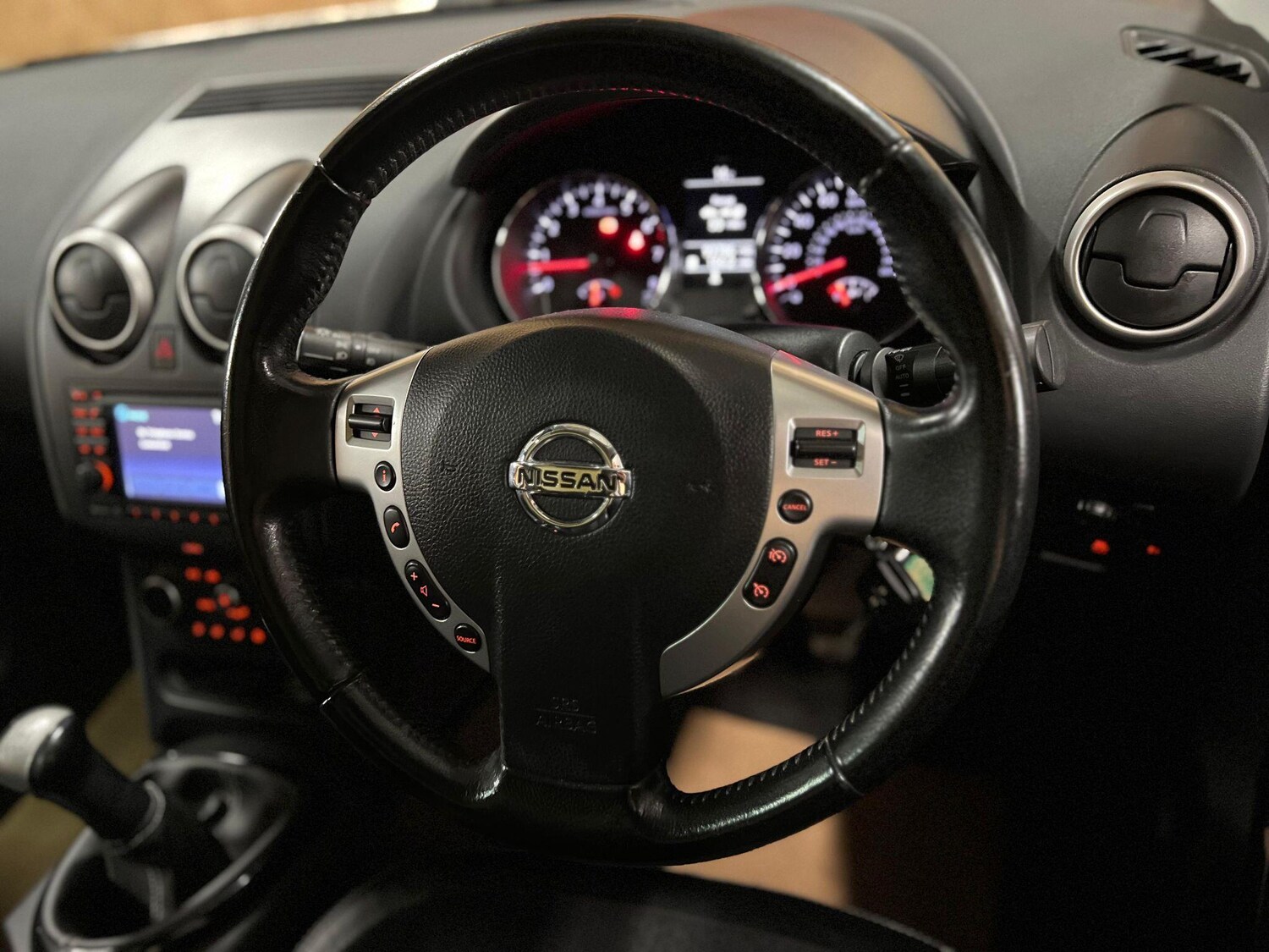 Used Nissan Qashqai+2 2013 for sale - 76549950: Photo 21