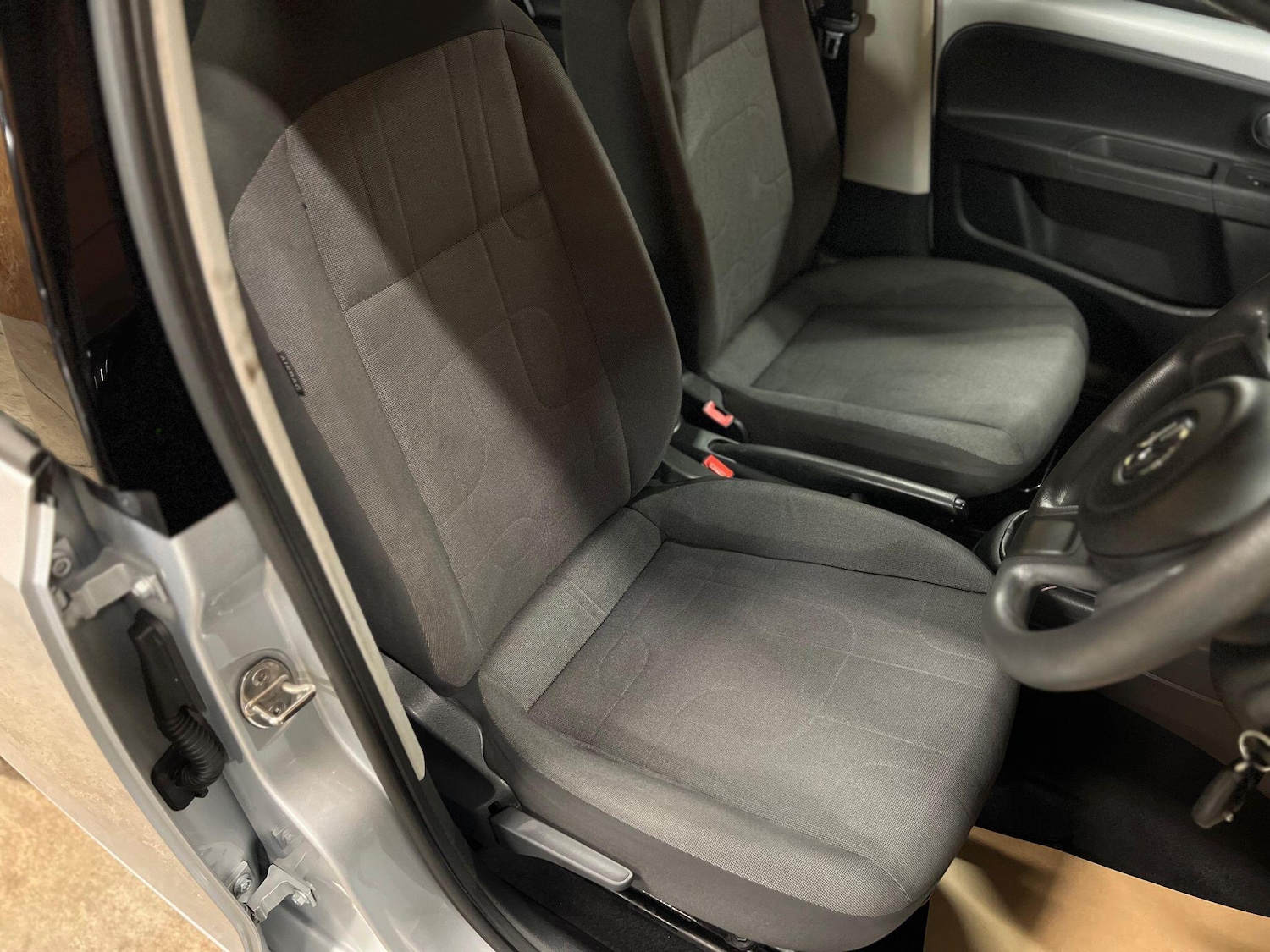 Used Volkswagen up! for sale - 77484552: Photo 11