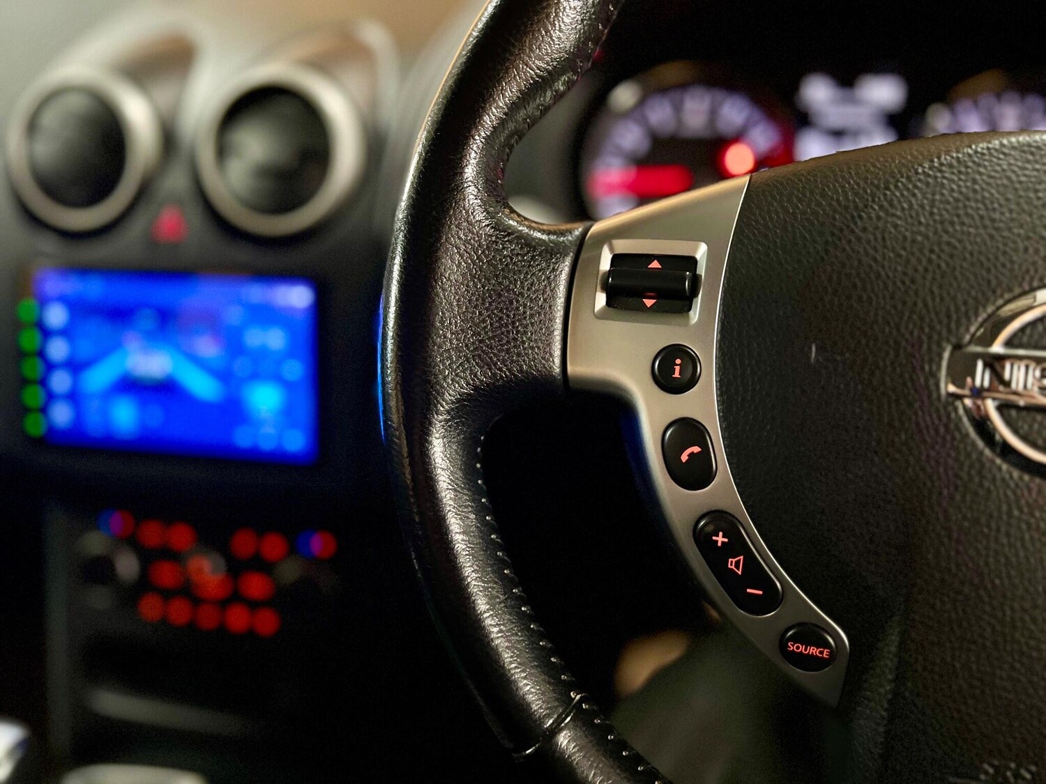 Used Nissan Qashqai 2011 for sale - 77479224: Photo 16