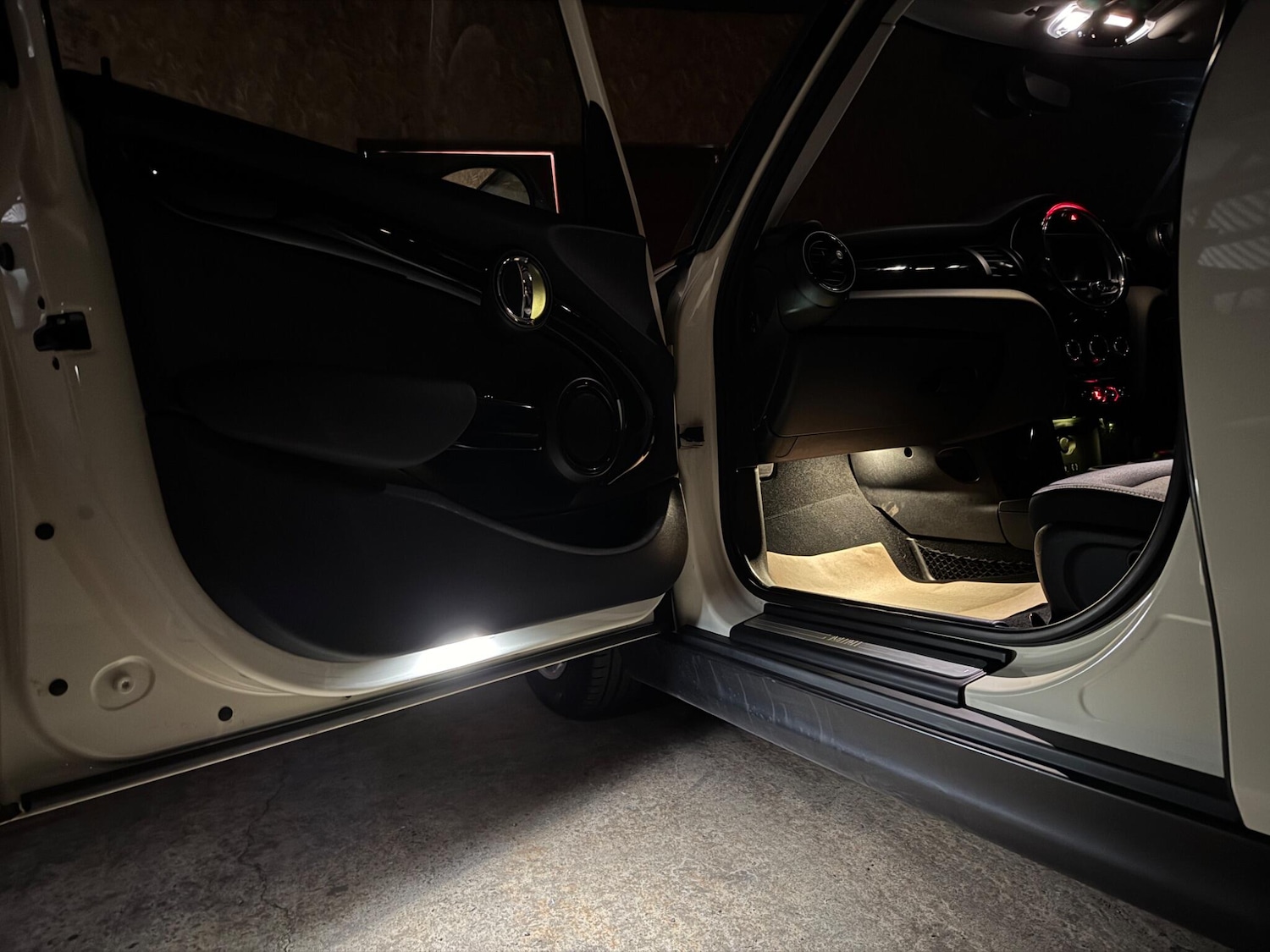 Used MINI Hatch 2015 for sale - 76484924: Photo 31