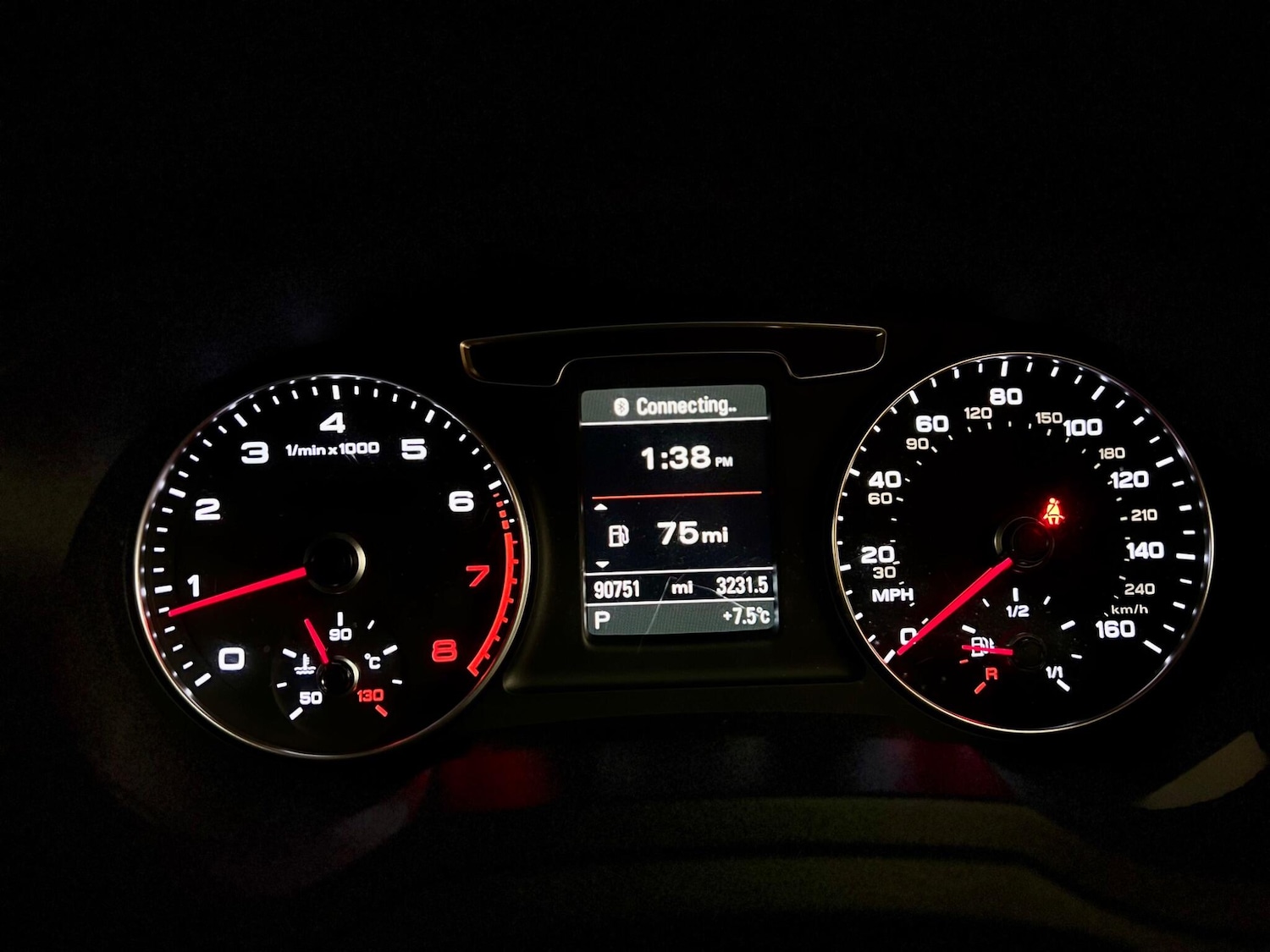 Used Audi Q3 2015 for sale - 77190857: Photo 32