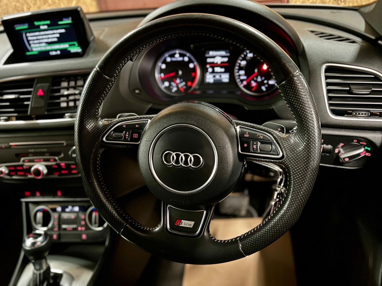 Used Audi Q3 2015 for sale - 77190857: Photo 37