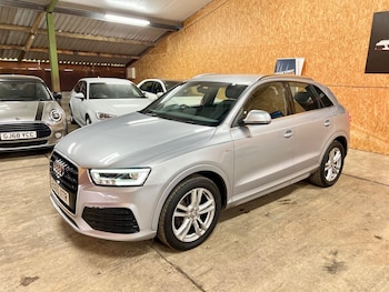 Used Audi Q3 2015 for sale - 77190857: Photo