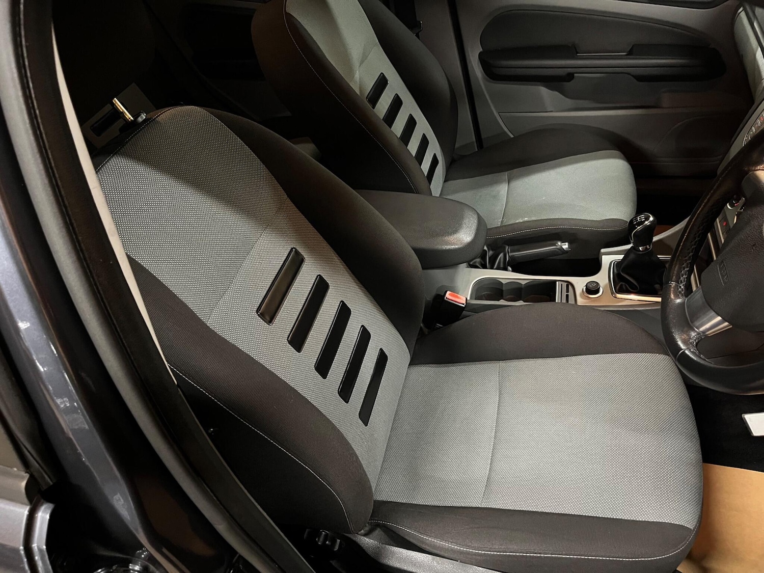 Used Ford Focus 2008 for sale - 77824684: Photo 15