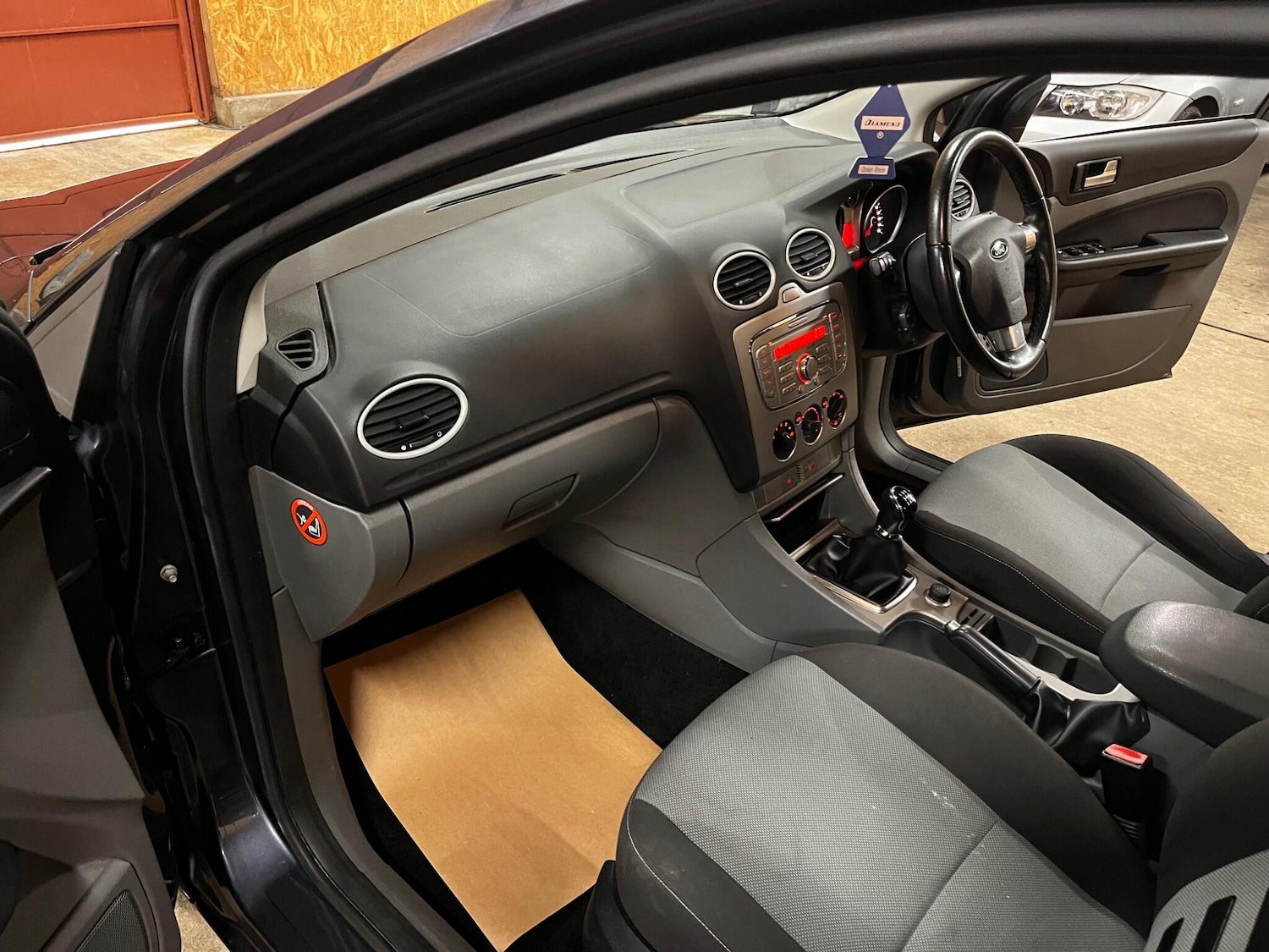 Used Ford Focus 2008 for sale - 77824684: Photo 17