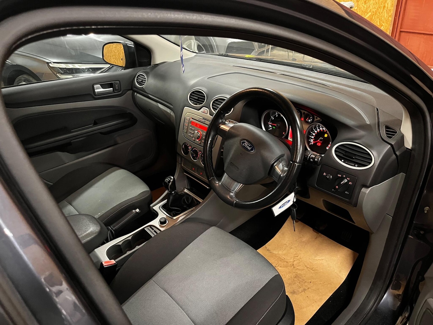 Used Ford Focus 2008 for sale - 77824684: Photo 9