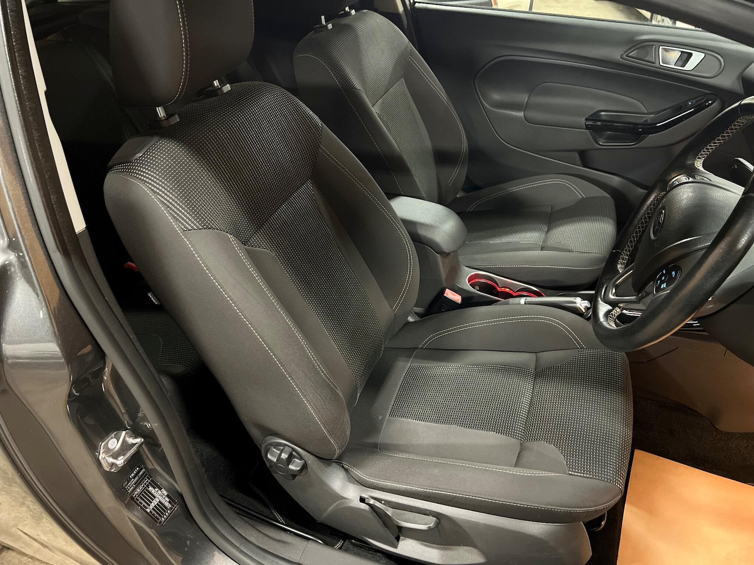 Used Ford Fiesta 2016 for sale - 76991442: Photo 12