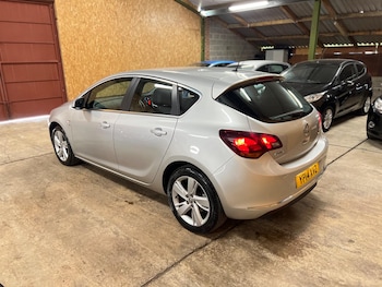 Used Vauxhall Astra 2014 for sale - 75540386: Photo