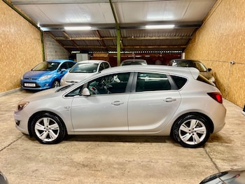 Used Vauxhall Astra 2014 for sale - 75540386: Photo