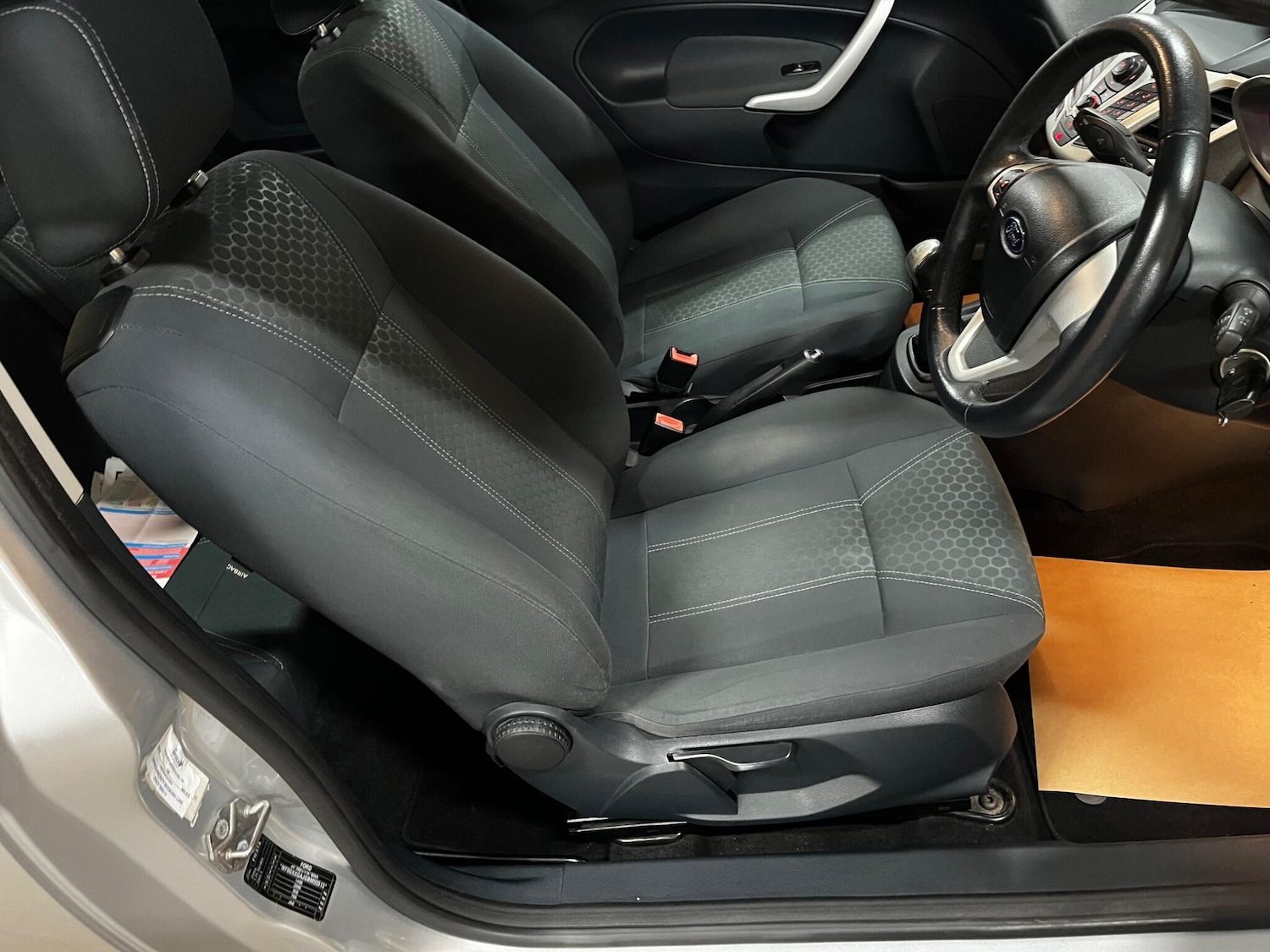 Used Ford Fiesta 2012 for sale - 77898276: Photo 19