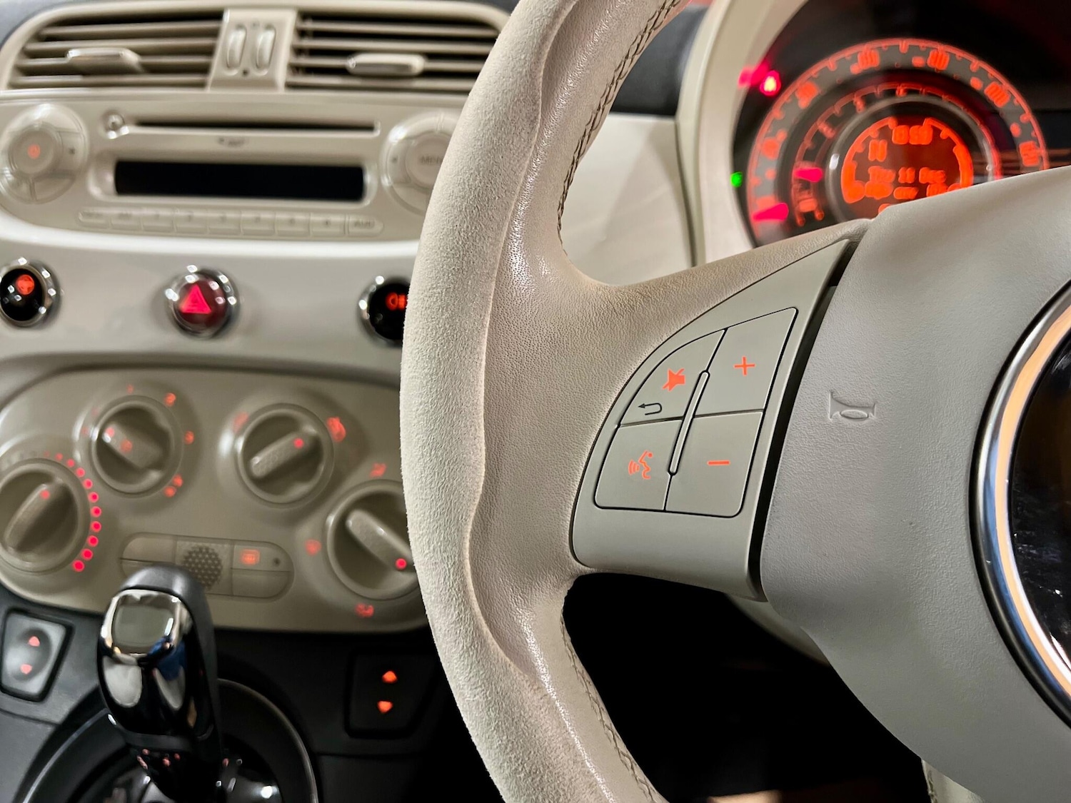 Used Fiat 500 2014 for sale - 76936485: Photo 12