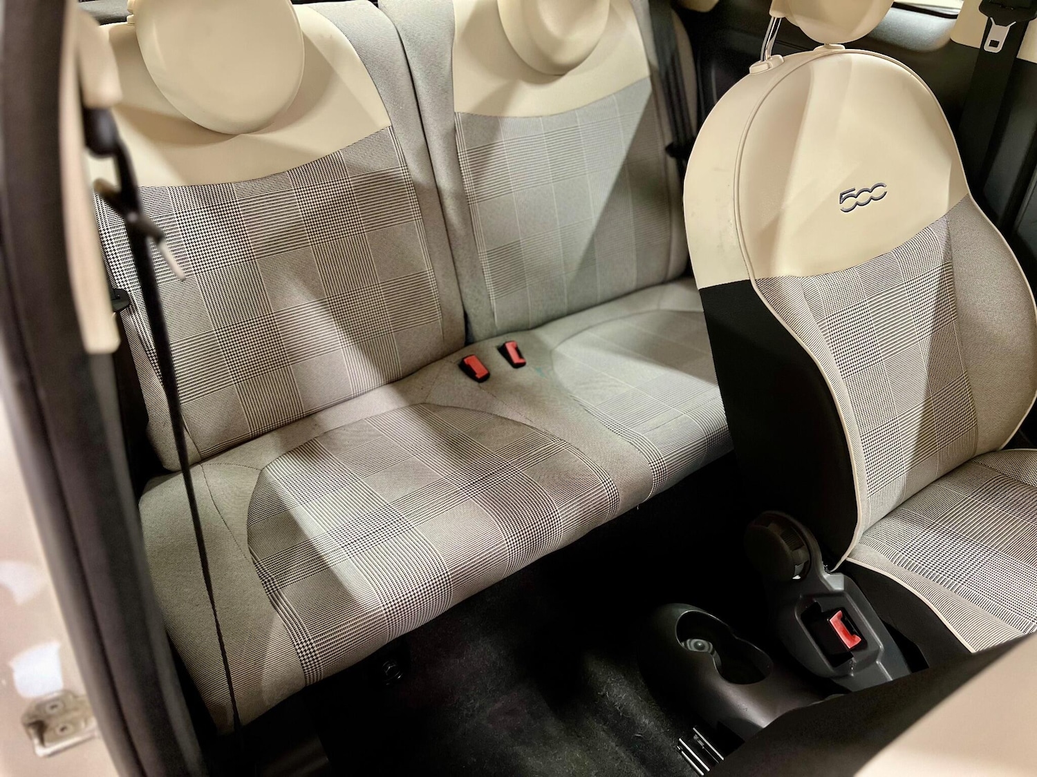 Used Fiat 500 2014 for sale - 76936485: Photo 16