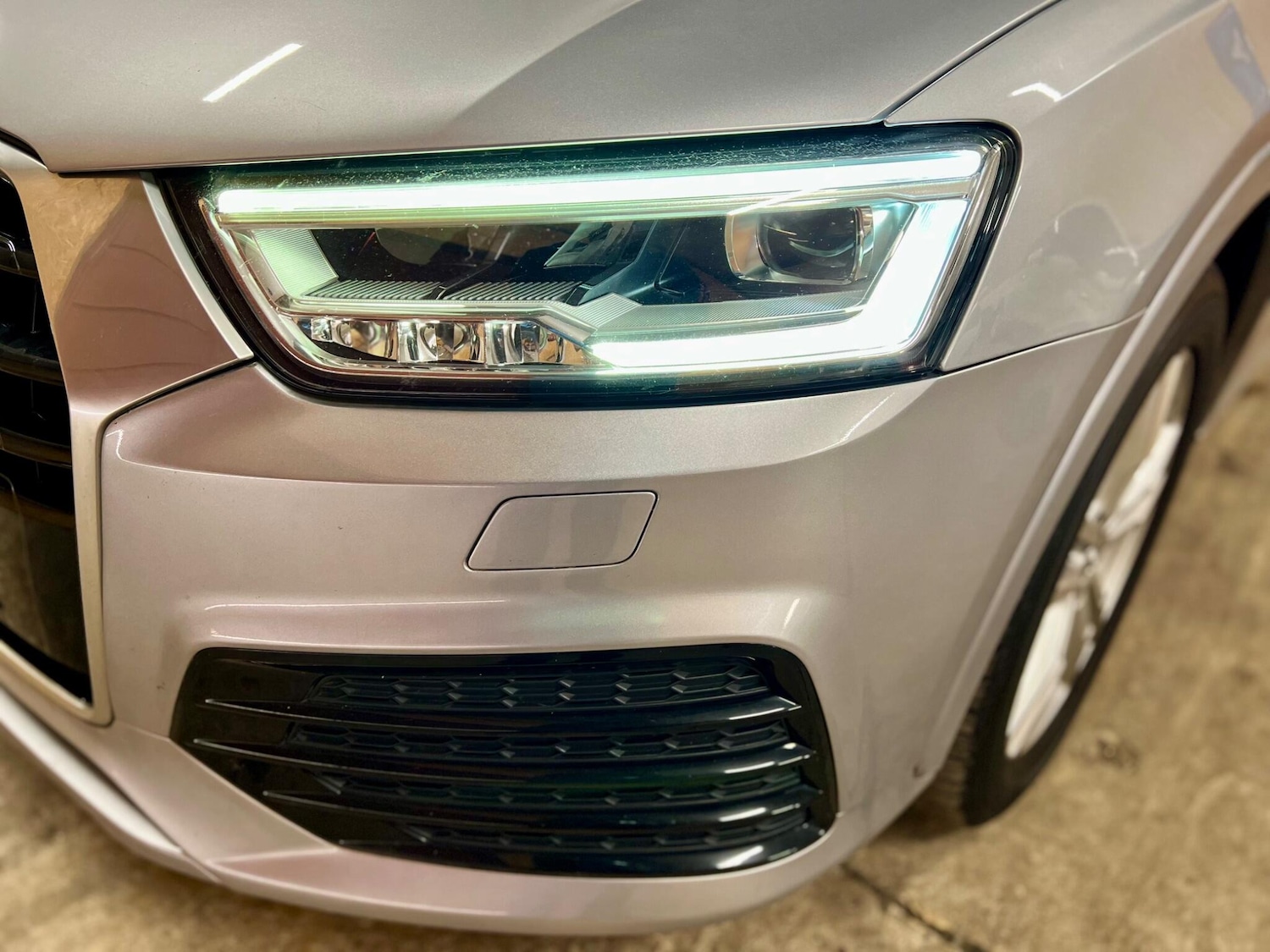 Used Audi Q3 2015 for sale - 76619939: Photo 43