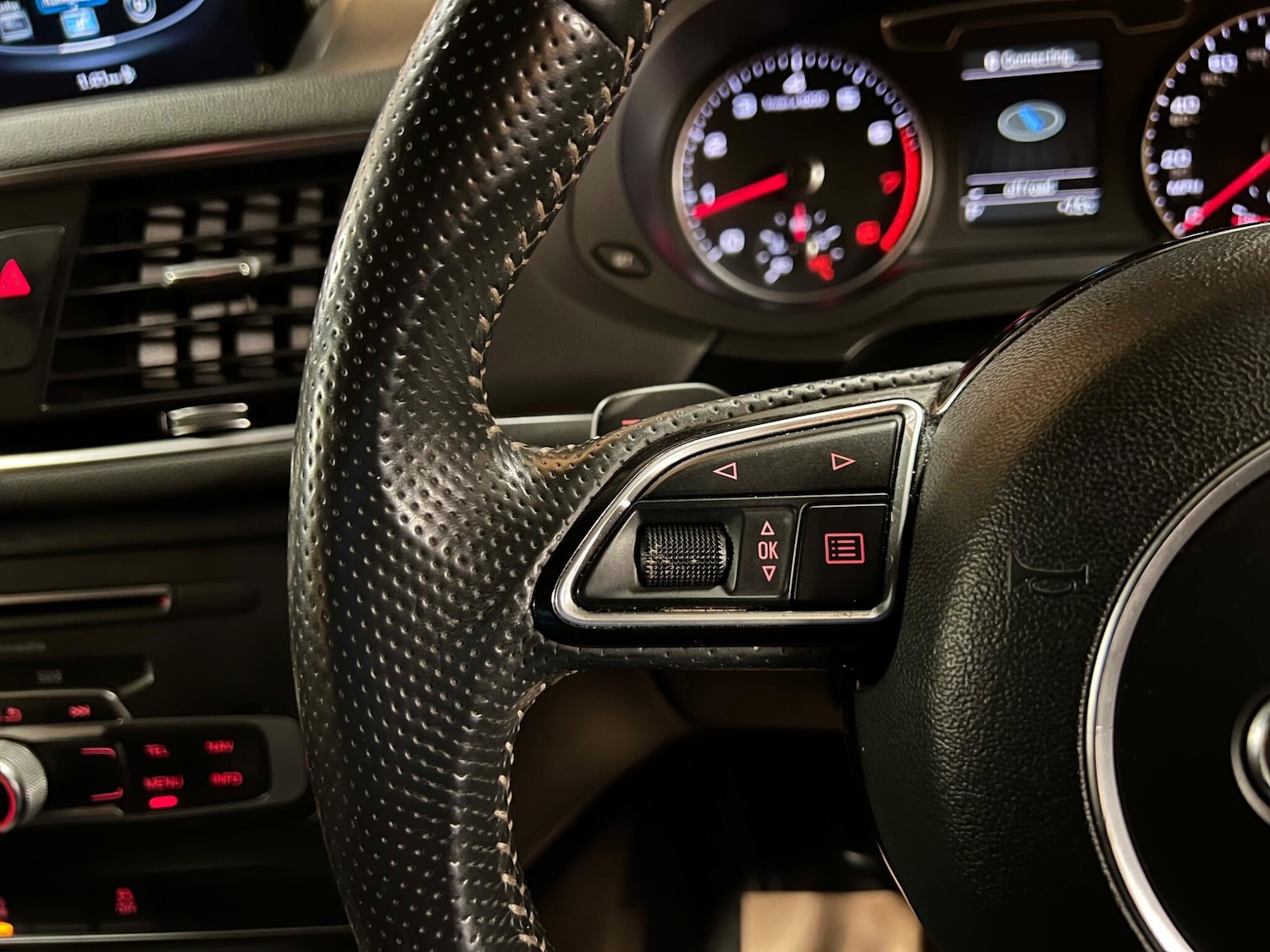 Used Audi Q3 2015 for sale - 76619939: Photo 55