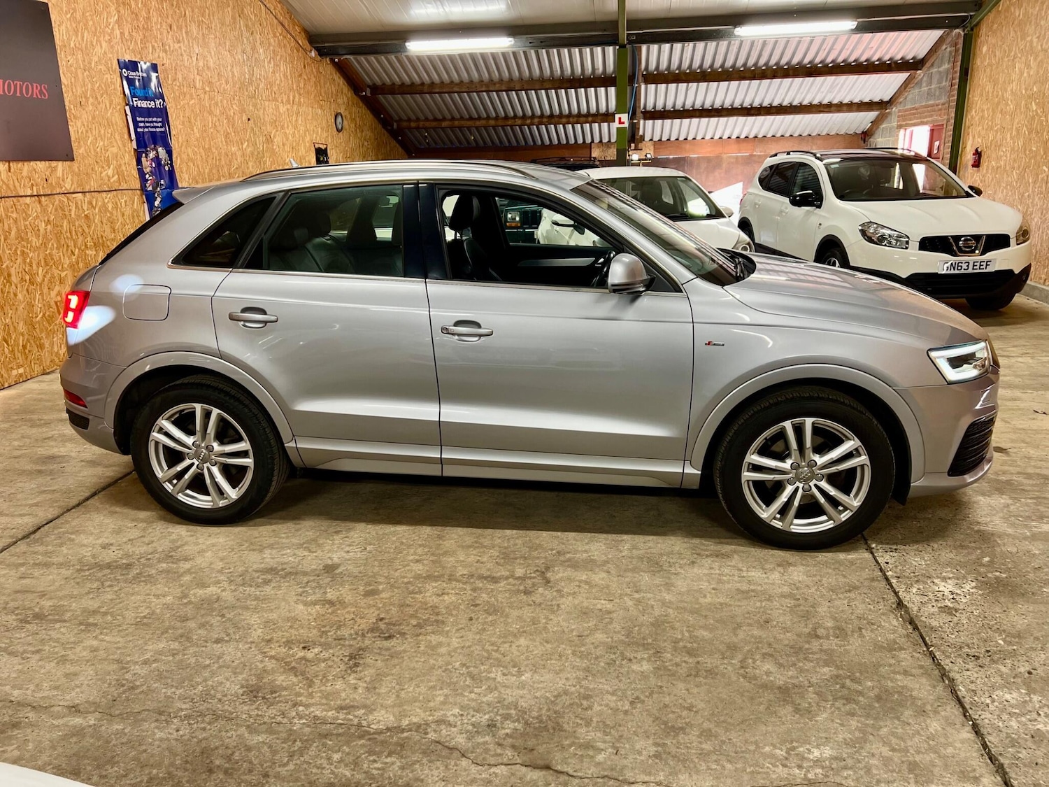 Used Audi Q3 2015 for sale - 76619939: Photo 8