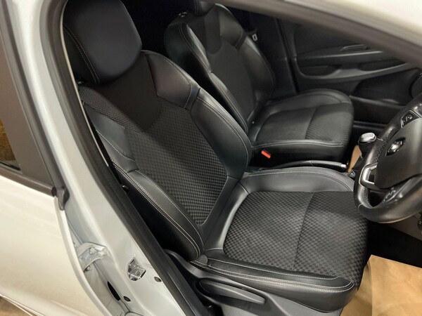 Used Renault Clio 2018 for sale - 76215491: Photo 13