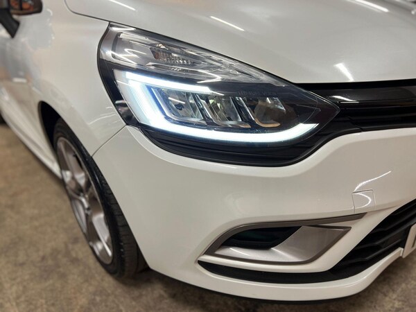 Used Renault Clio 2018 for sale - 76215491: Photo 21