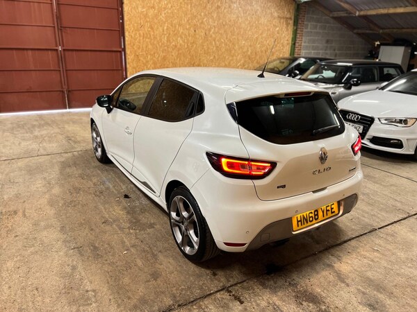 Used Renault Clio 2018 for sale - 76215491: Photo 4