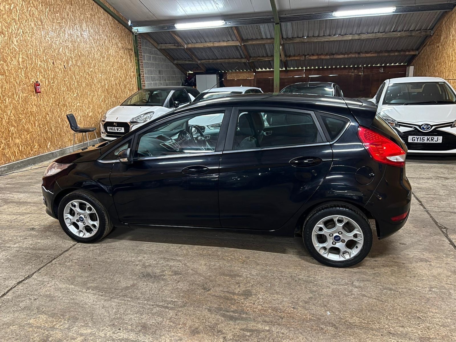 Used Ford Fiesta 2012 for sale - 77550272: Photo 5