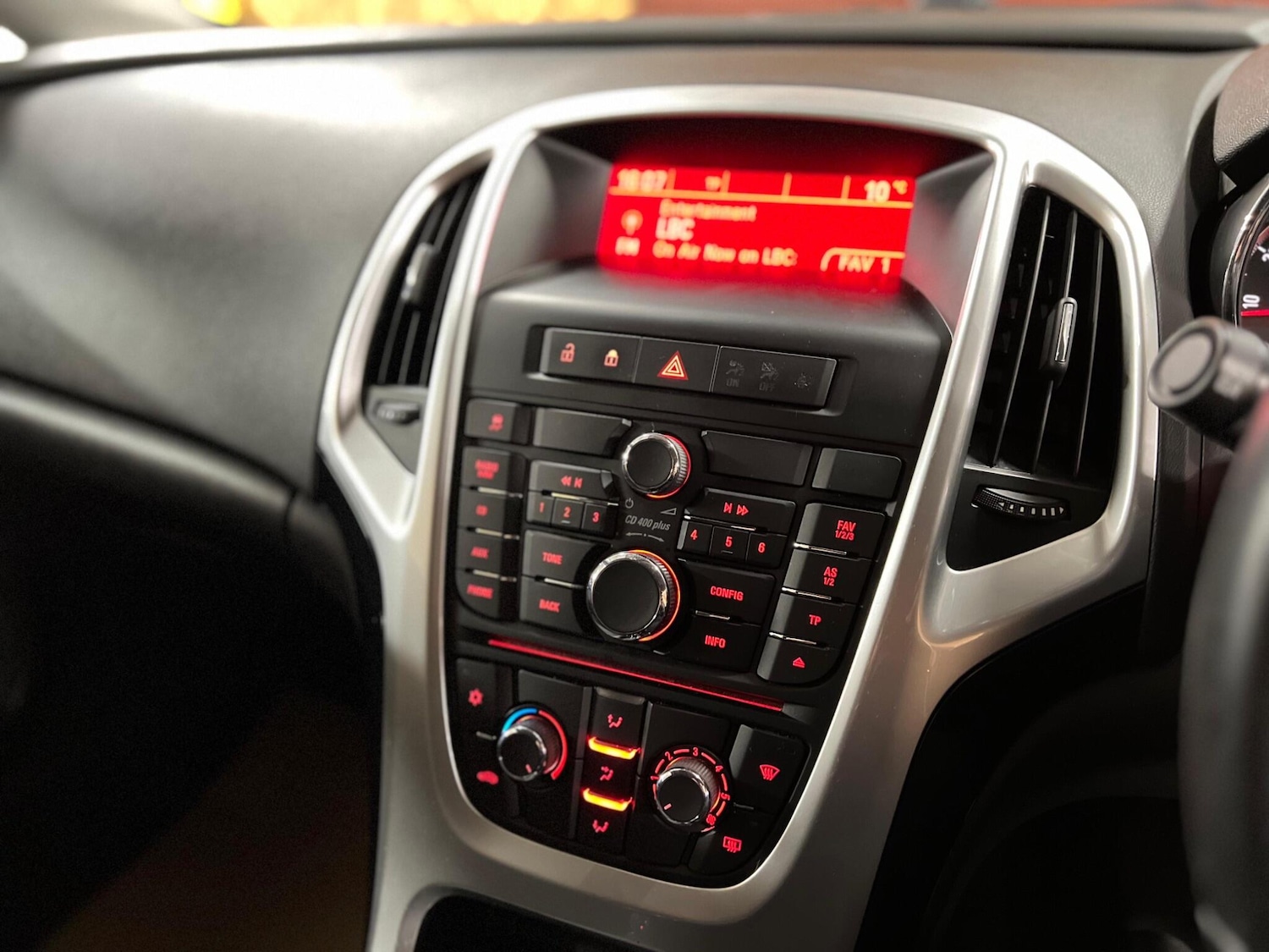 Used Vauxhall Astra 2015 for sale - 77633484: Photo 19