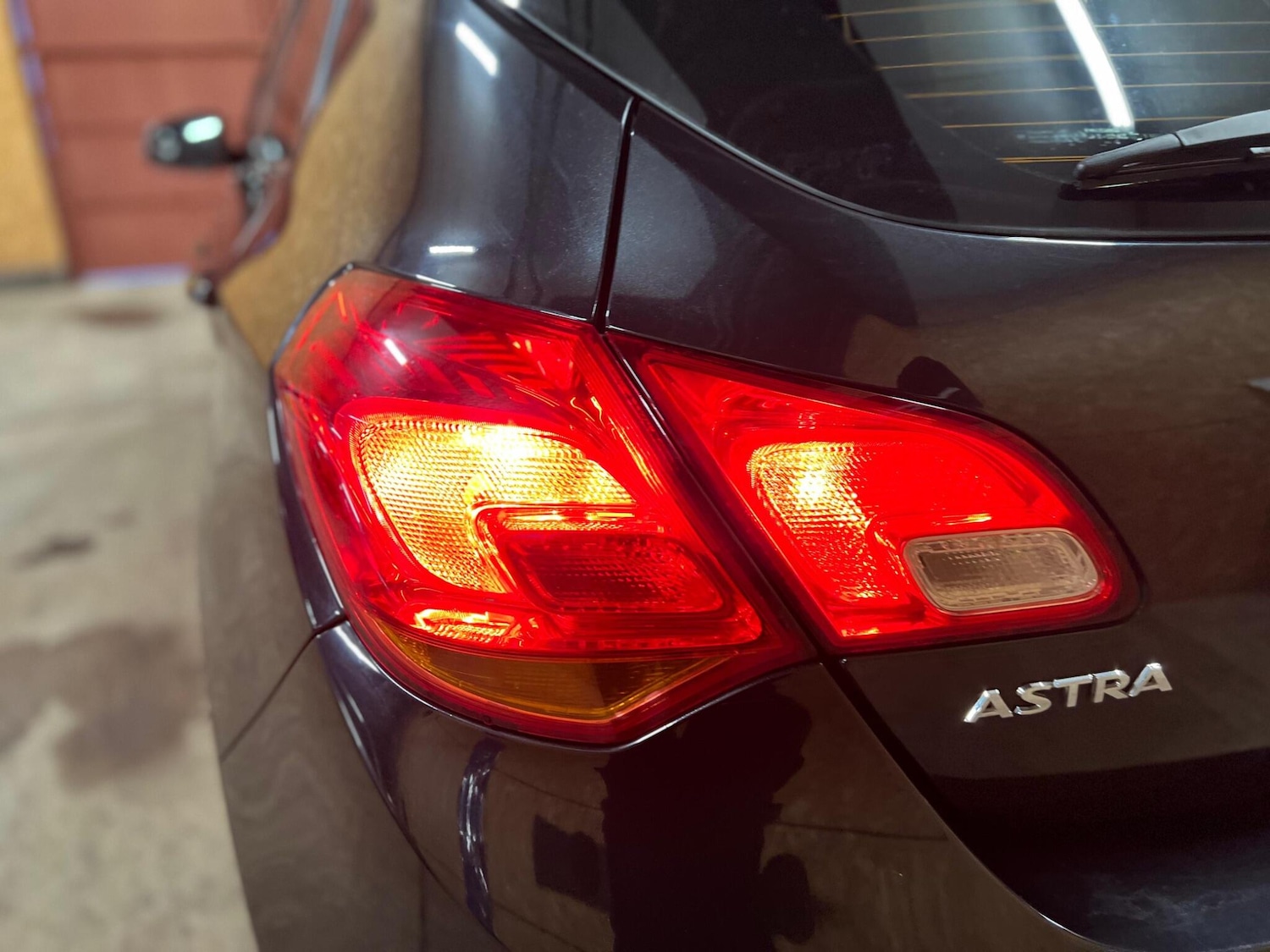 Used Vauxhall Astra 2015 for sale - 77633484: Photo 24