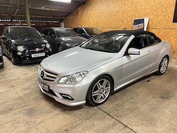 Used Mercedes-Benz E Class 2010 for sale - 79564762: Photo