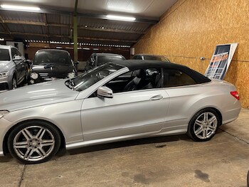 Used Mercedes-Benz E Class 2010 for sale - 79564762: Photo