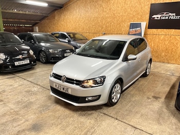 Used Volkswagen Polo 2013 for sale - 79034379: Photo