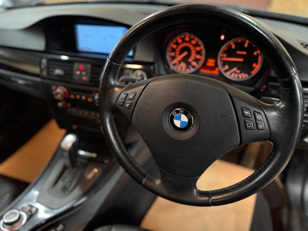 Used BMW 3 Series 2010 for sale - 76200380: Photo 27