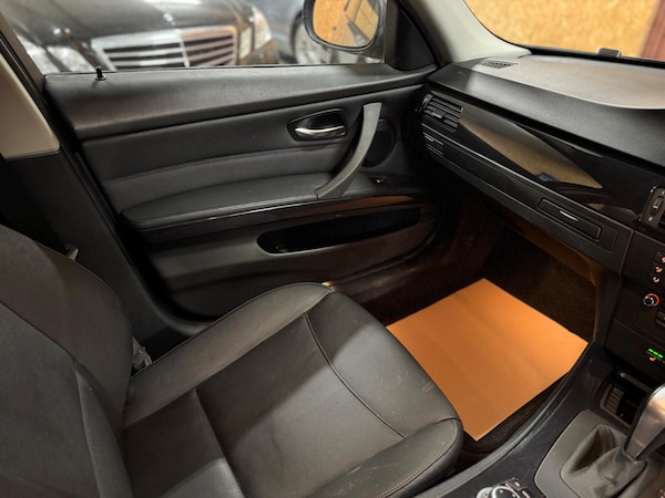 Used BMW 3 Series 2010 for sale - 76200380: Photo 28