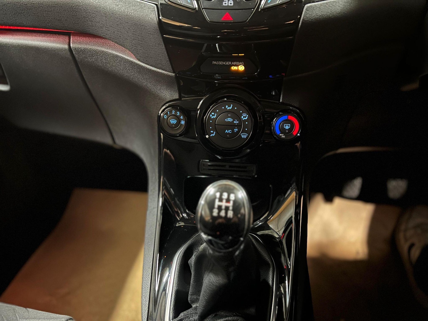 Used Ford Fiesta 2013 for sale - 76550950: Photo 10