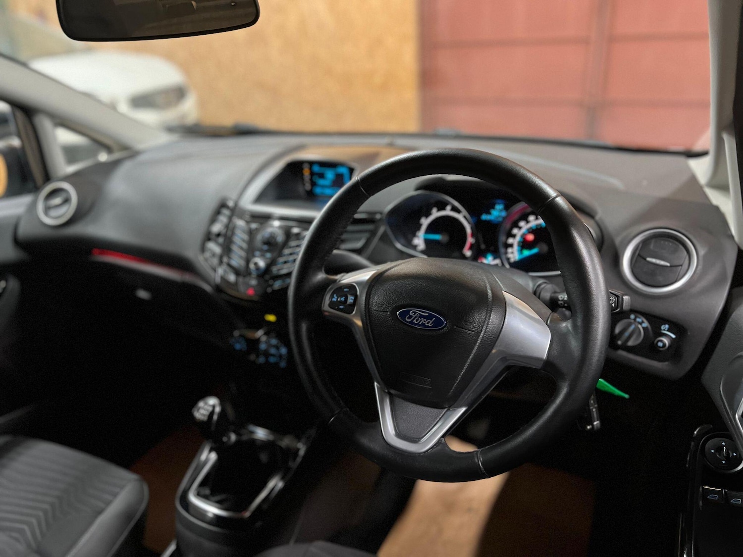 Used Ford Fiesta 2013 for sale - 76550950: Photo 11