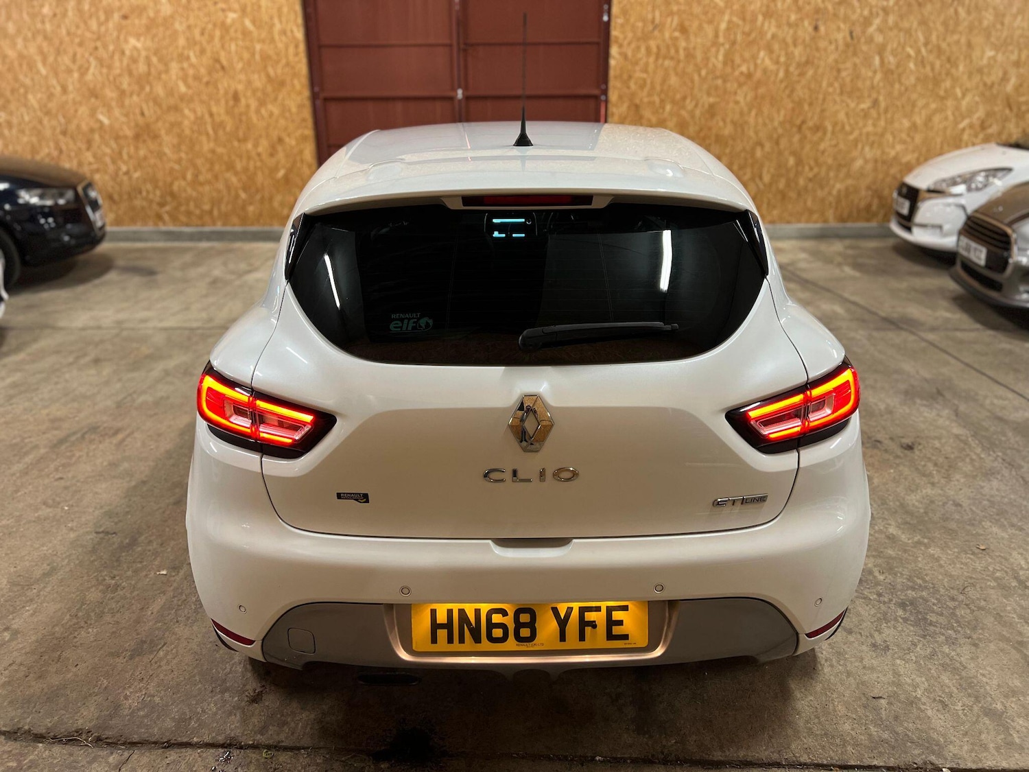 Used Renault Clio 2018 for sale - 76992544: Photo 6