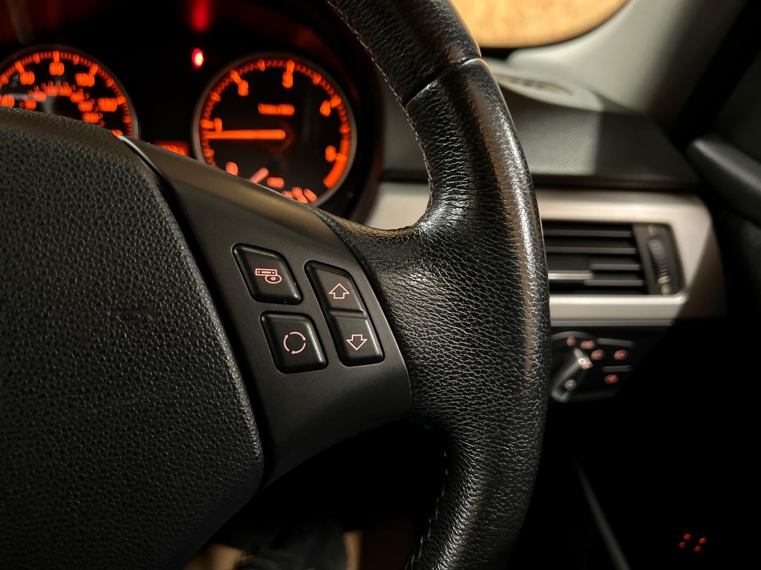 Used BMW 3 Series 2010 for sale - 76990695: Photo 16