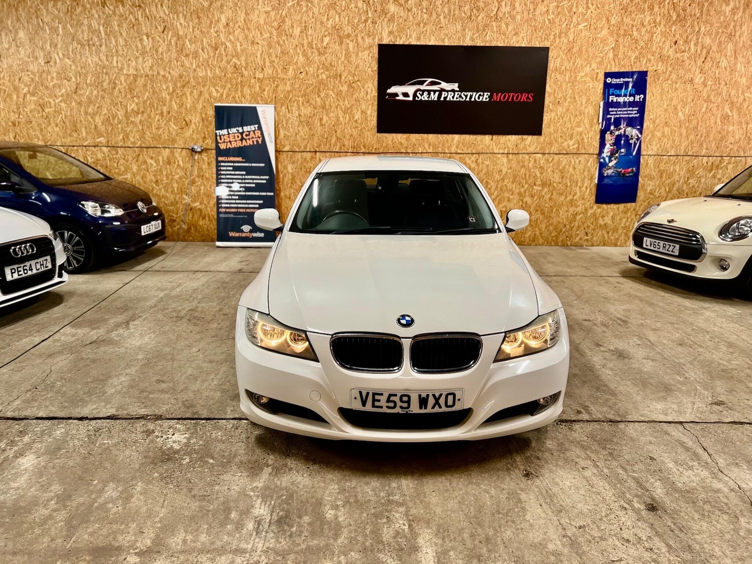 Used BMW 3 Series 2010 for sale - 76990695: Photo 2