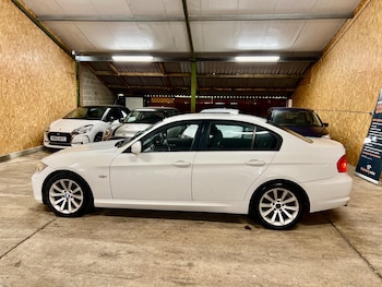 Used BMW 3 Series 2010 for sale - 76990695: Photo