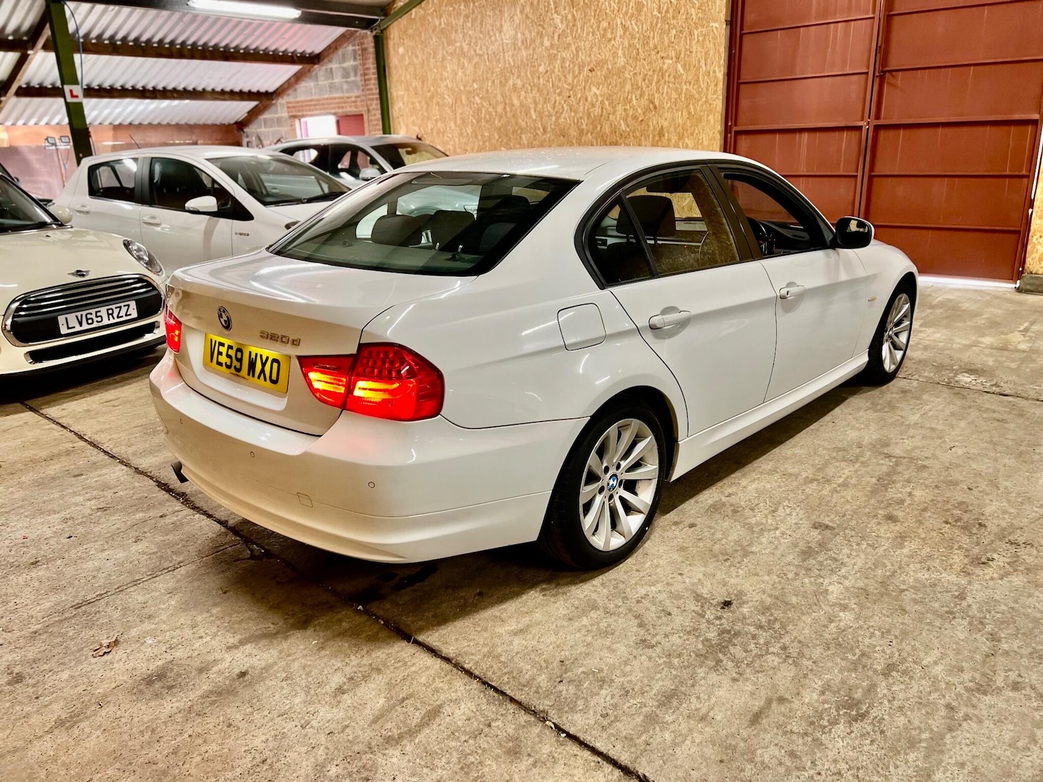 Used BMW 3 Series 2010 for sale - 76990695: Photo 7