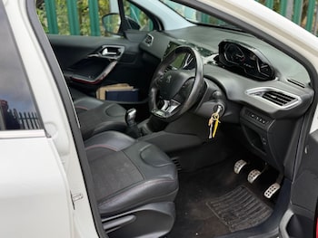 Used Peugeot 208 2016 for sale - 79328598: Photo