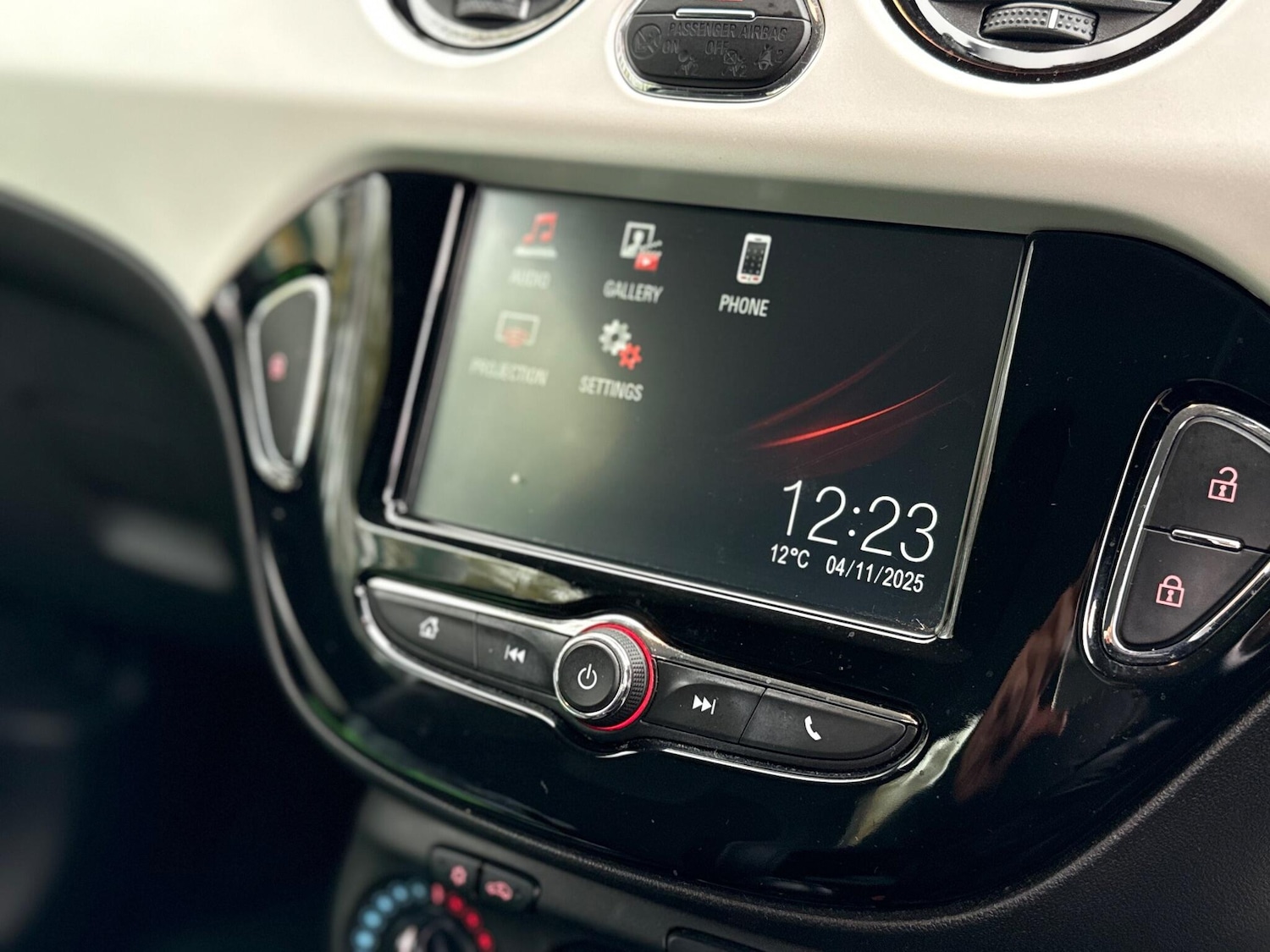 Used Vauxhall ADAM 2016 for sale - 76831771: Photo 25