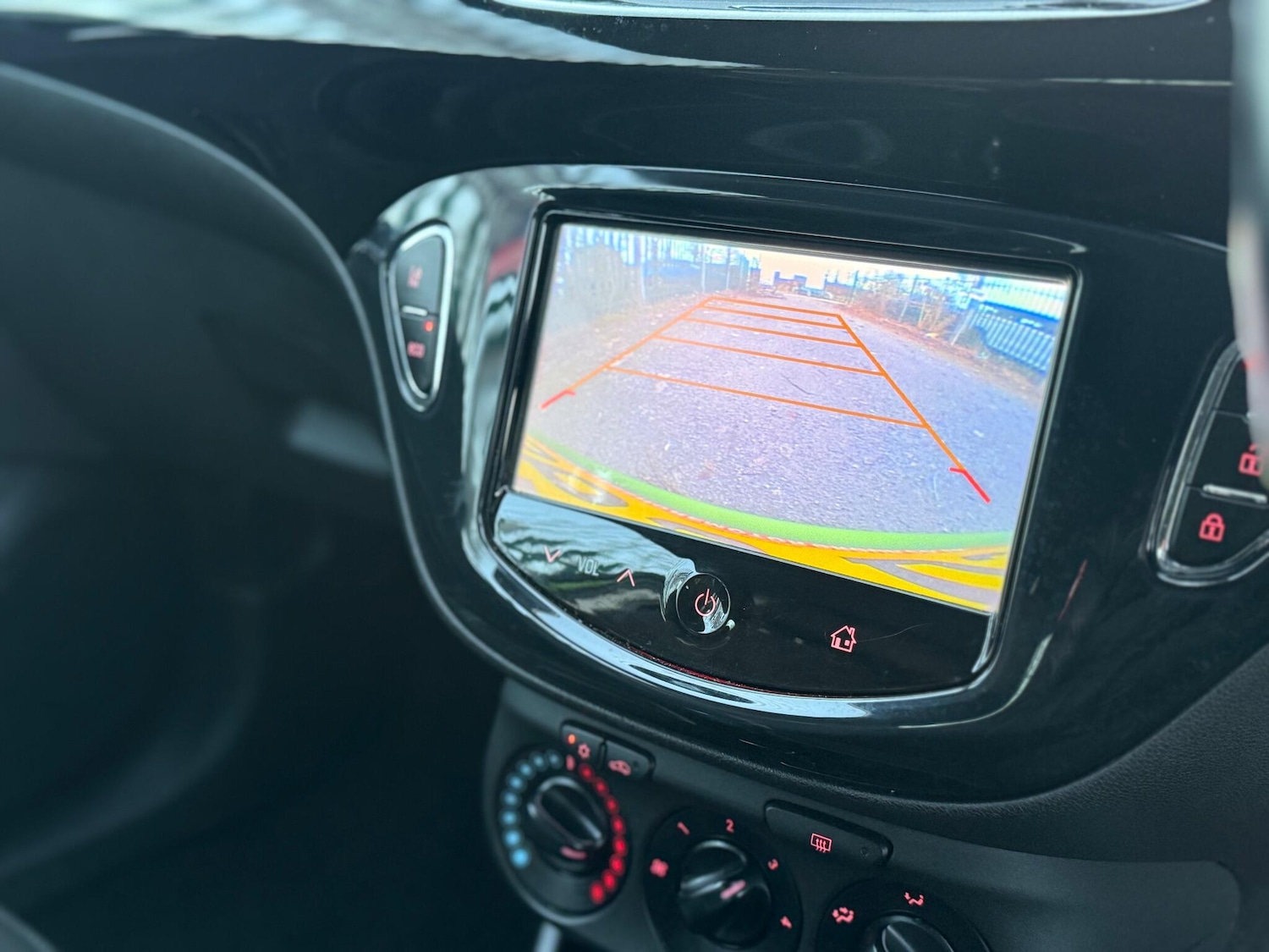 Used Vauxhall Corsa 2015 for sale - 77084343: Photo 30