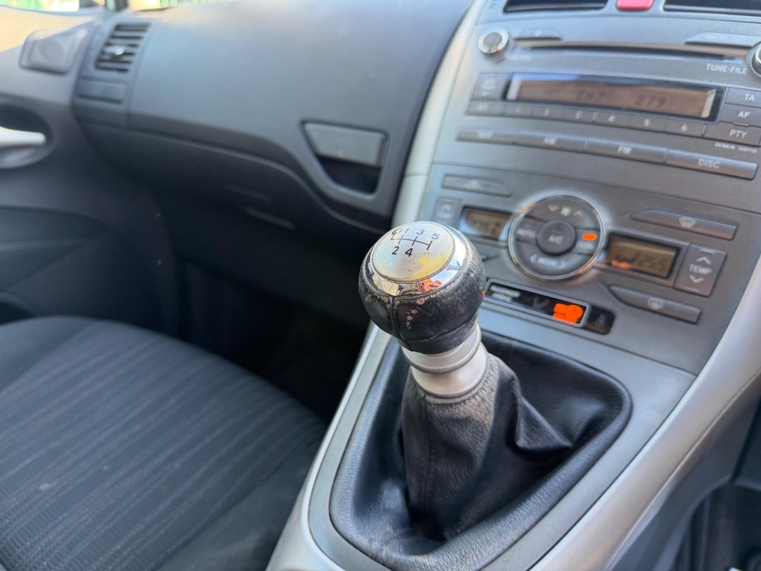 Used Toyota Auris 2009 for sale - 78148133: Photo 35