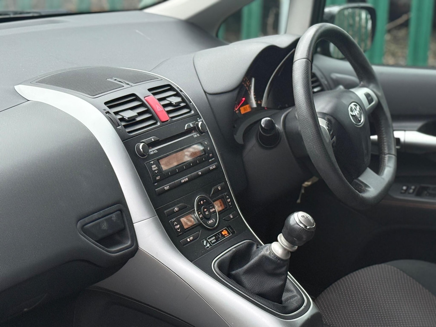 Used Toyota Auris 2011 for sale - 77306071: Photo 27